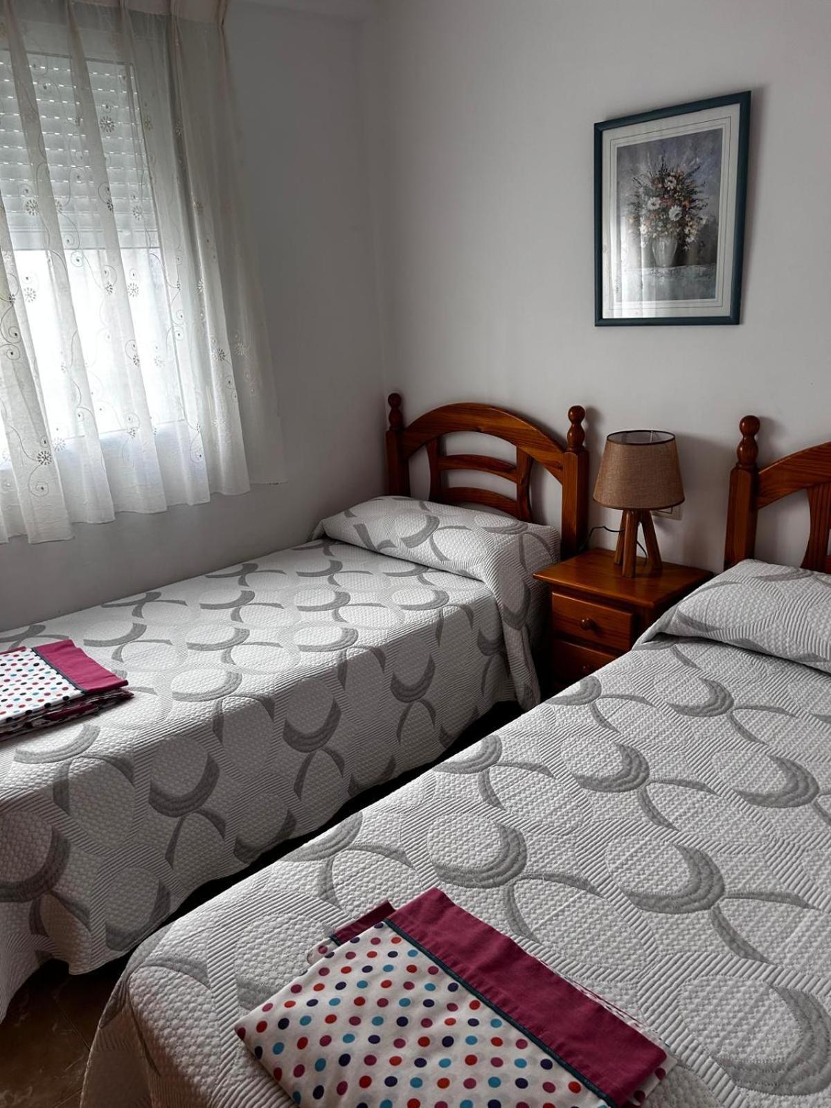 Apartamentos Inter Gandia Playa Екстер'єр фото