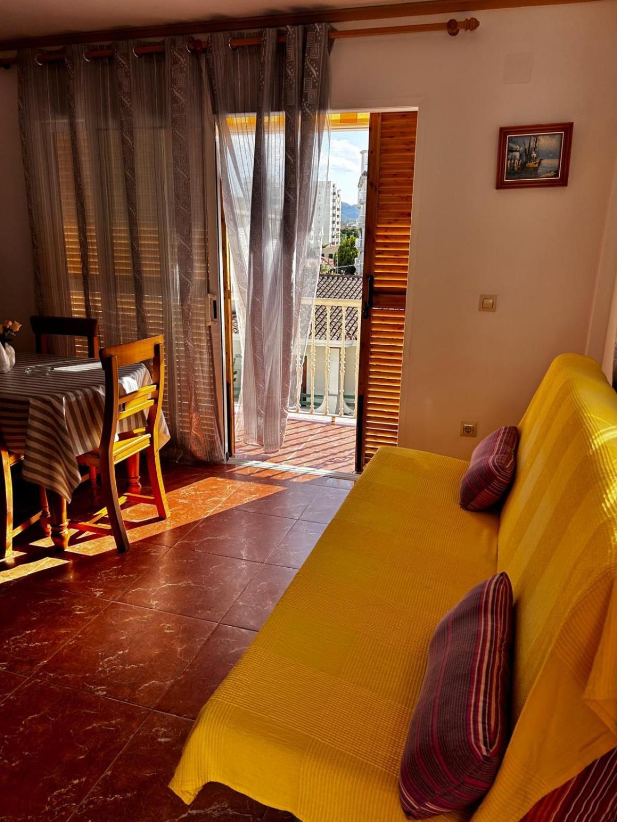 Apartamentos Inter Gandia Playa Екстер'єр фото