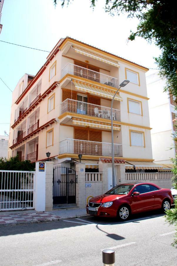 Apartamentos Inter Gandia Playa Екстер'єр фото