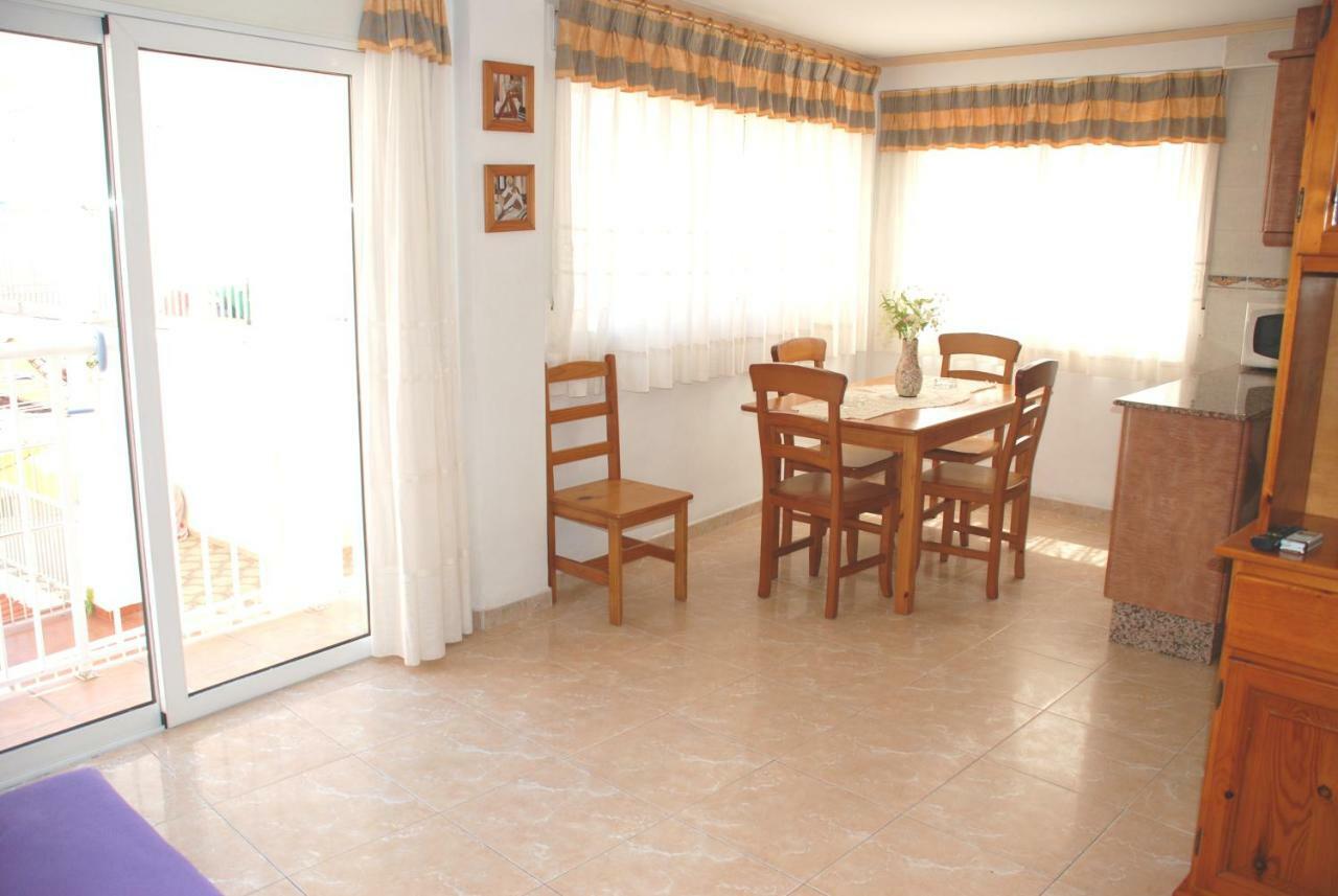 Apartamentos Inter Gandia Playa Екстер'єр фото