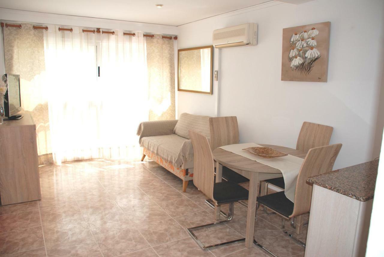 Apartamentos Inter Gandia Playa Екстер'єр фото